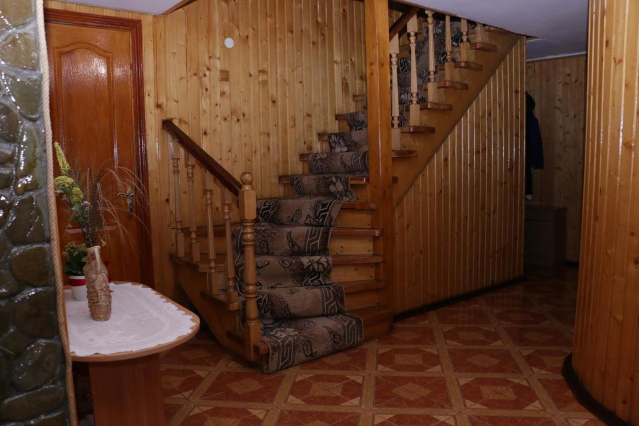 Hotel Karpatskyi Maetok à Slavsko Extérieur photo