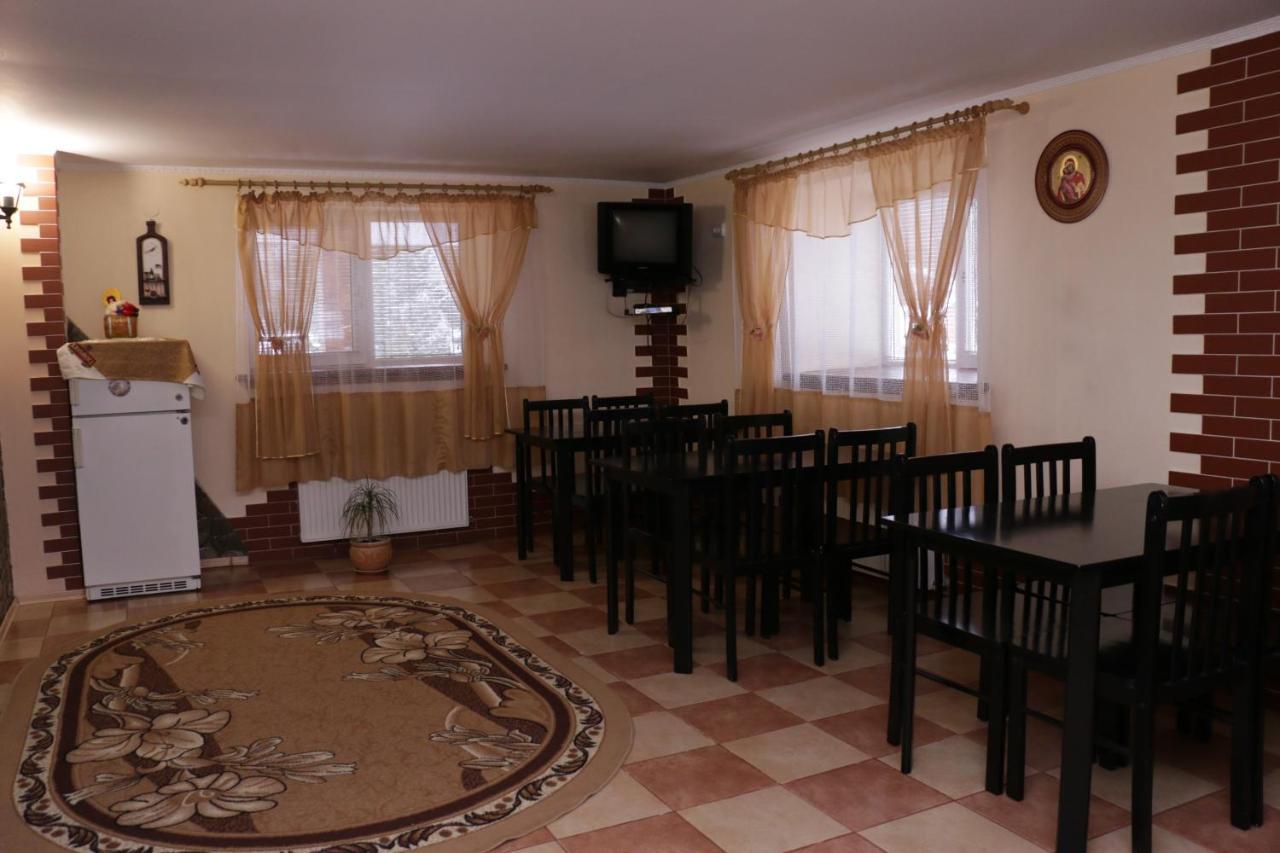 Hotel Karpatskyi Maetok à Slavsko Extérieur photo