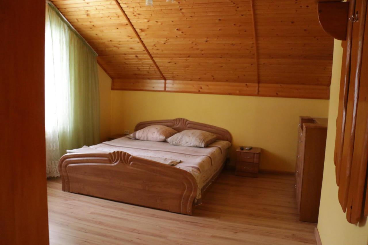 Hotel Karpatskyi Maetok à Slavsko Extérieur photo