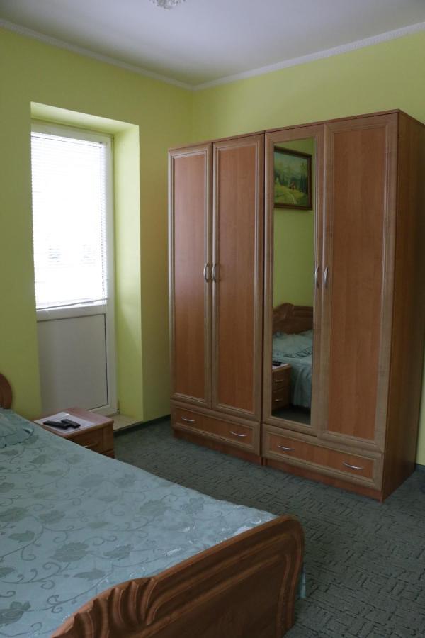 Hotel Karpatskyi Maetok à Slavsko Extérieur photo